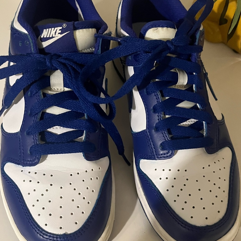 Nike Kids Sneakers in Blue and White